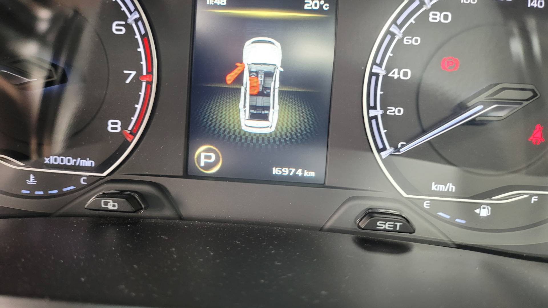 GEELY Vision X6 2024 car image #14