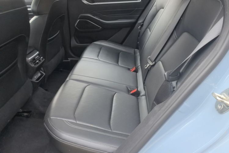 GEELY Emgrand 2023 #17 GEELY Emgrand 2023 car image #17