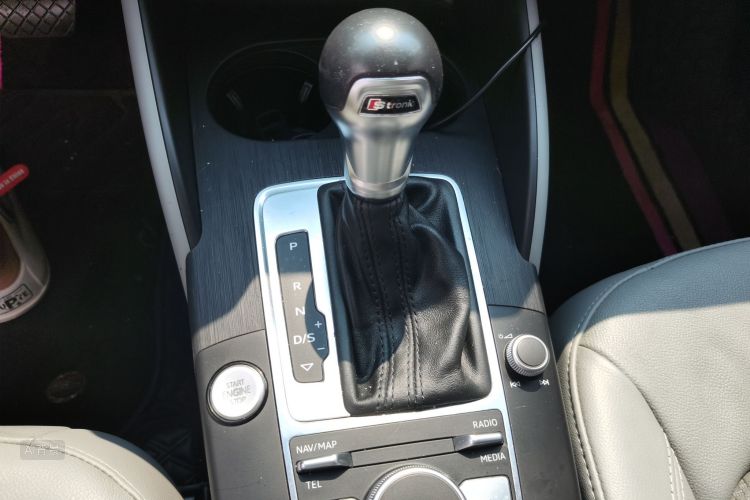 Audi A3 2018 car image #16