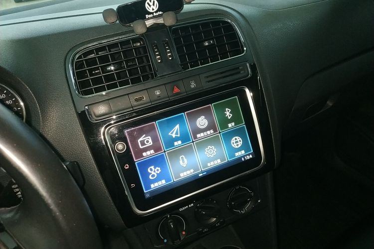 Volkswagen Polo 2018 immagine di auto #13