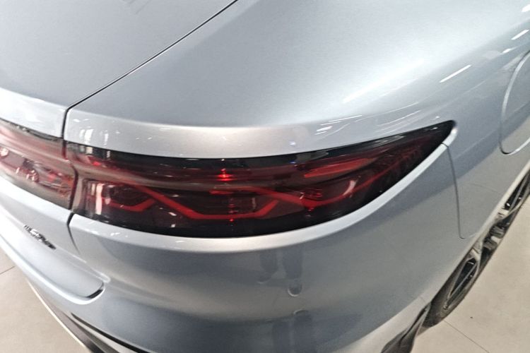 BYD Han 2023 car image #8