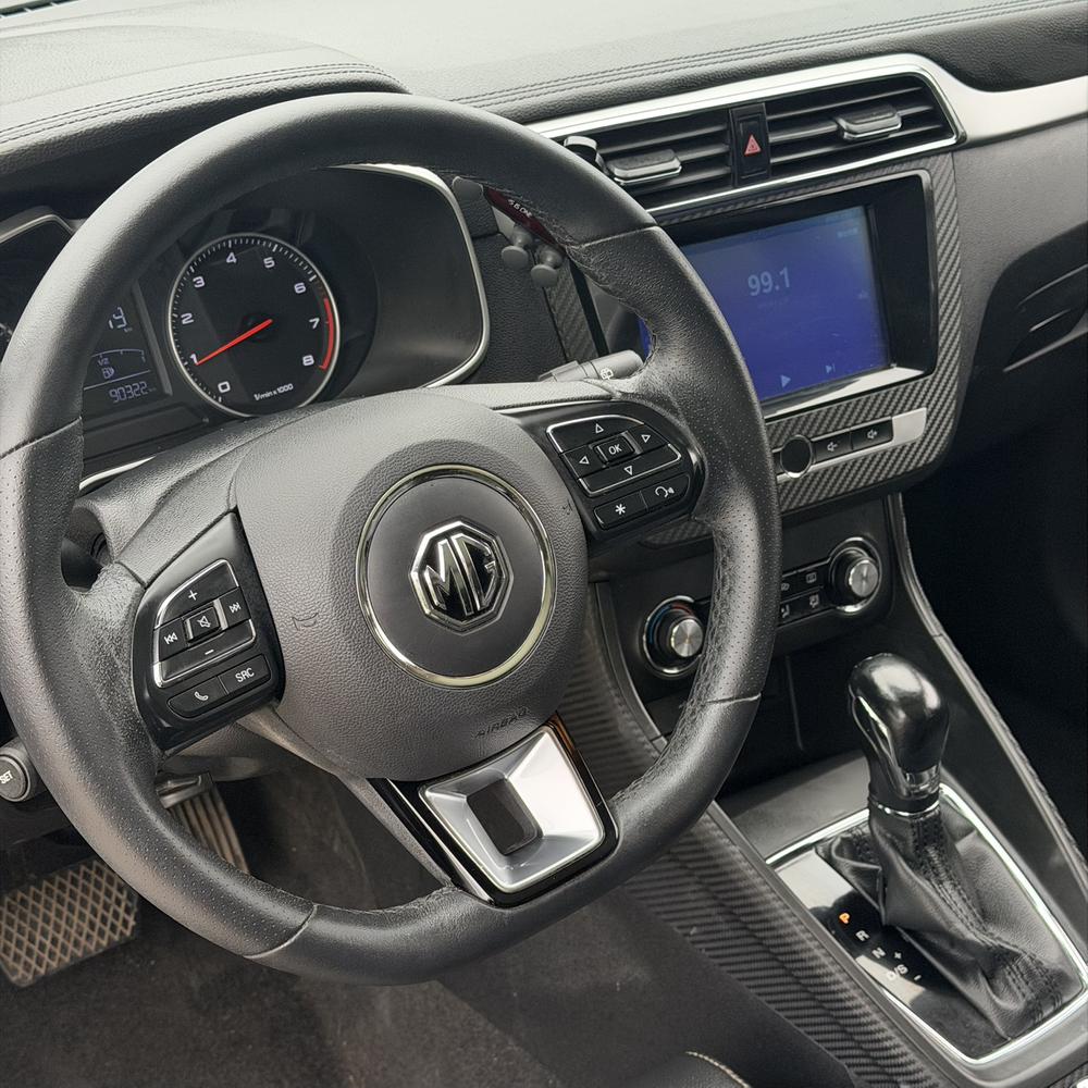 MG ZS 2017 #14 MG ZS 2017 car image #14