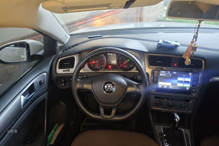 Volkswagen Golf 2016 car image #12