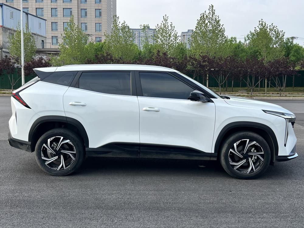 GEELY Boyue 2024 car image #8