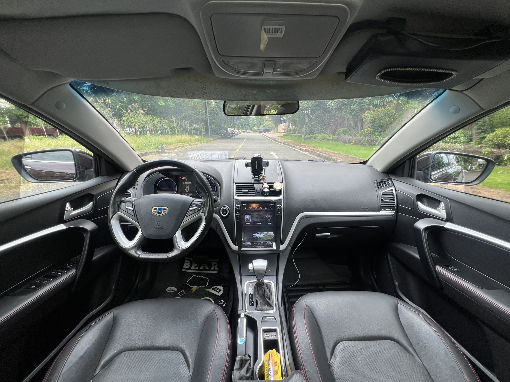 GEELY Emgrand 2015 #8 GEELY Emgrand 2015 car image #8