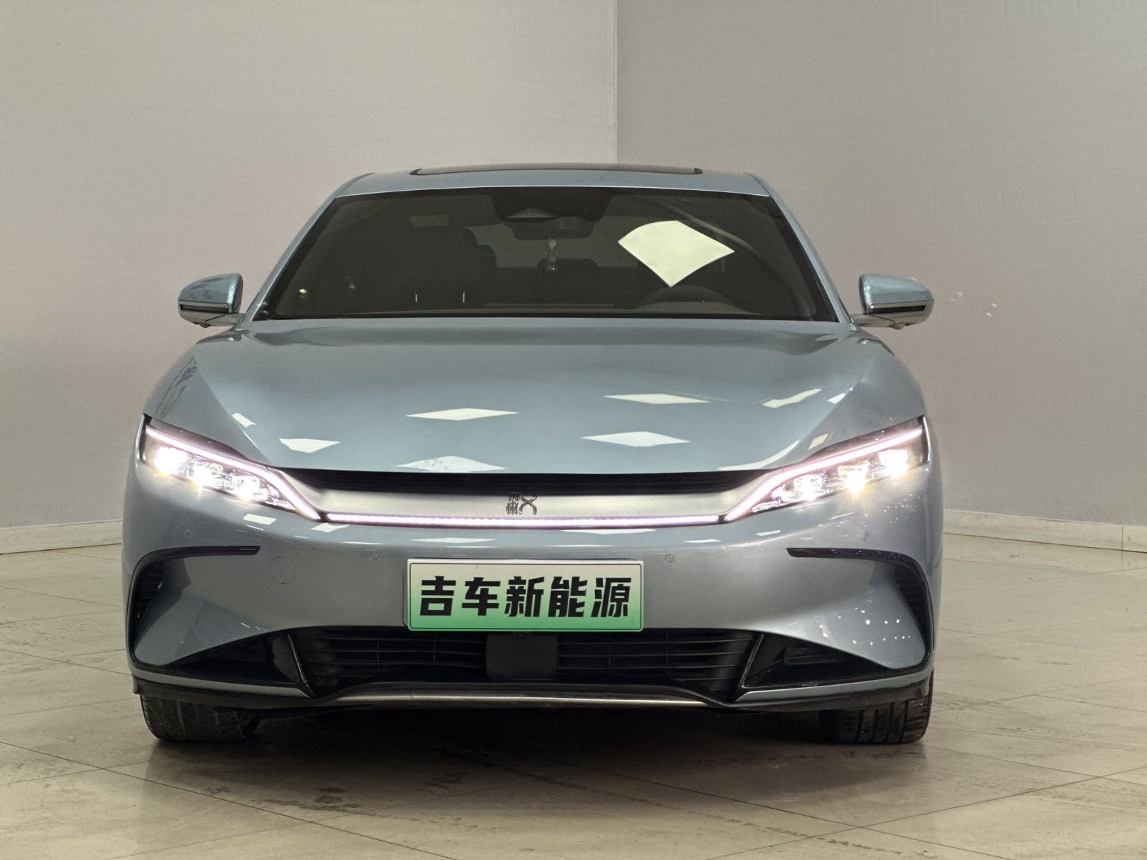 BYD Han 2023 car image #7