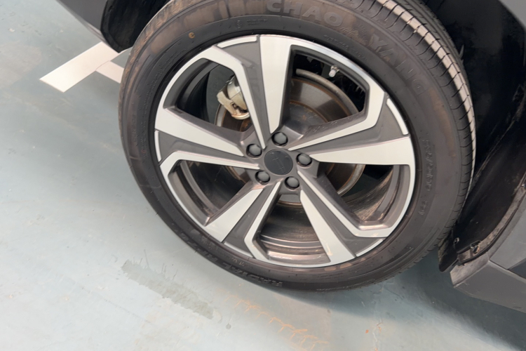 GEELY Boyue L 2026 صورة سيارة #23
