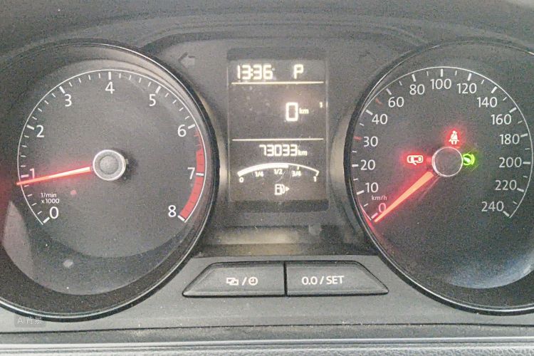 Volkswagen Lavida 2018 car image #14