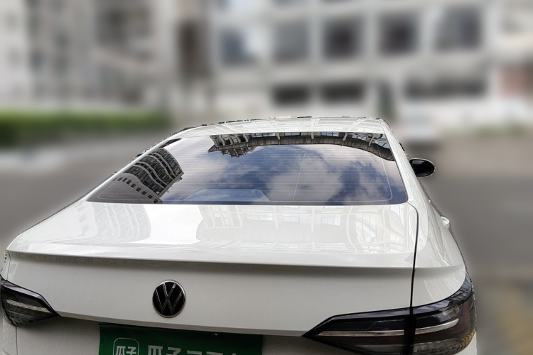 Volkswagen Lavida 2025 car image #6