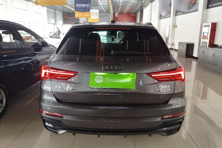 Audi Q3 2023 #6 Audi Q3 2023 car image #6
