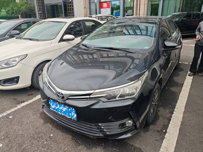Toyota Corolla 2017 Toyota Corolla 2017 car image