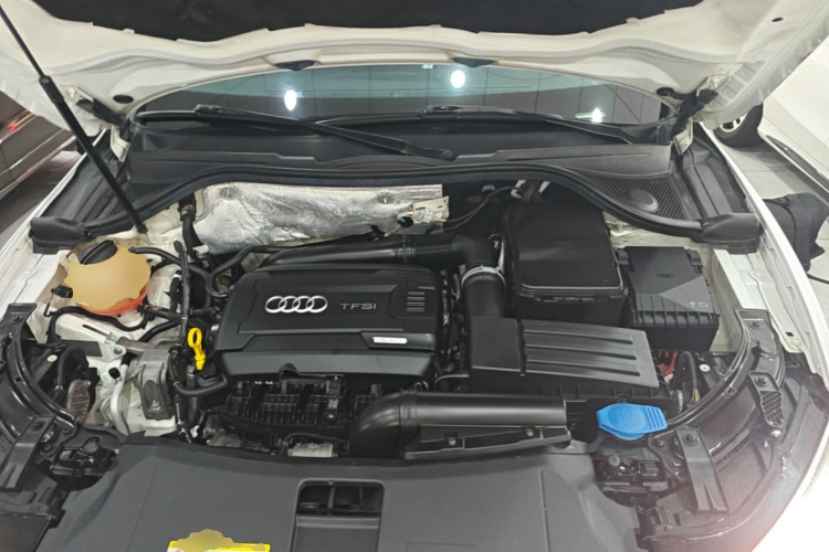 Audi Q3 2018 #20 Audi Q3 2018 car image #20