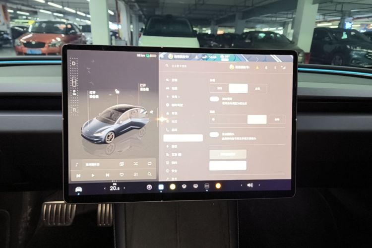 Tesla Model 3 2024 car image #17