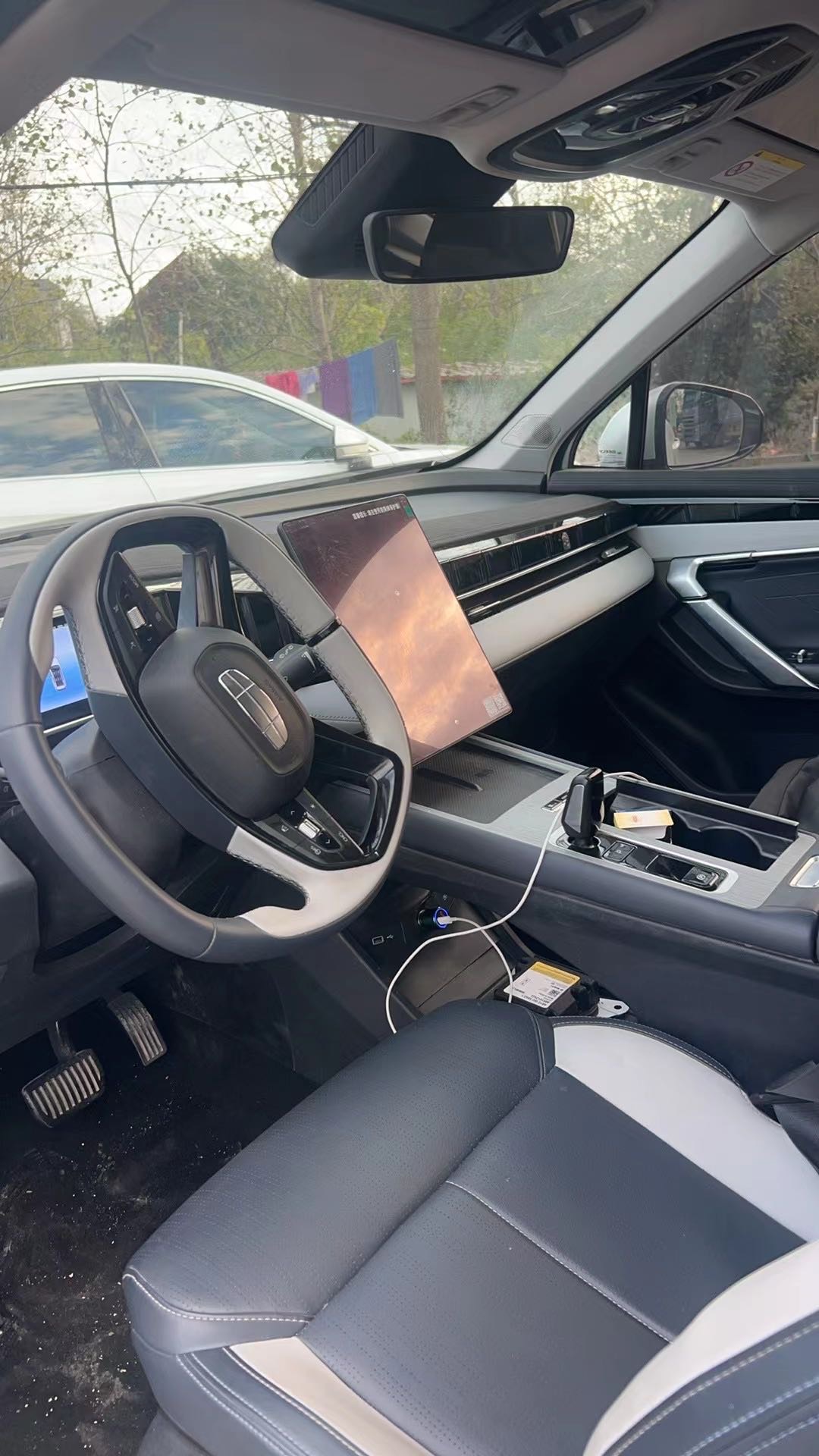 GEELY Boyue L 2025 immagine di auto #4