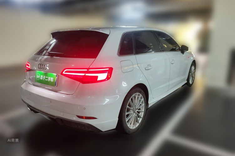 Audi A3 2018 car image #7