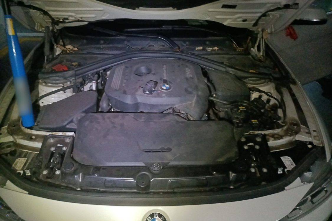 BMW 3 Series 2017 #10 BMW 3 Series 2017 car image #10