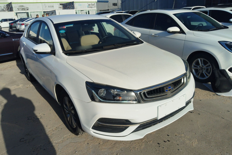 GEELY Emgrand 2018 #4 GEELY Emgrand 2018 car image #4
