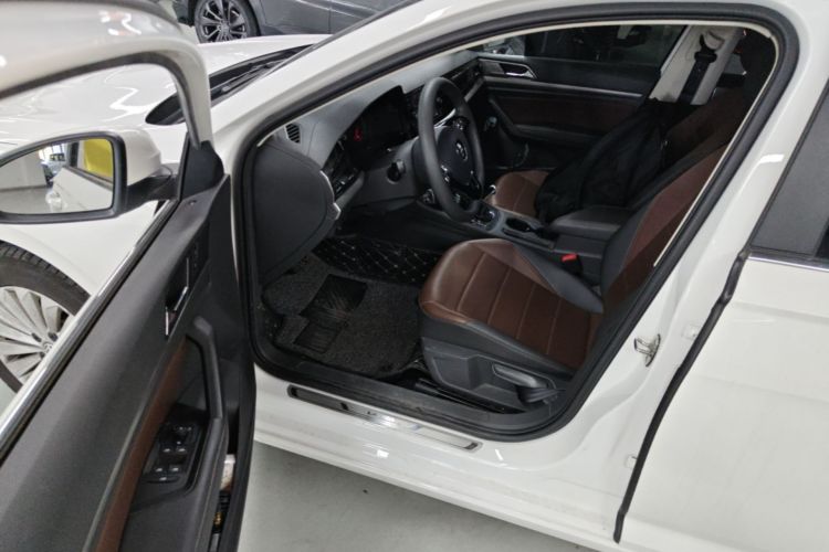 Volkswagen Lavida 2019 #18 Volkswagen Lavida 2019 car image #18
