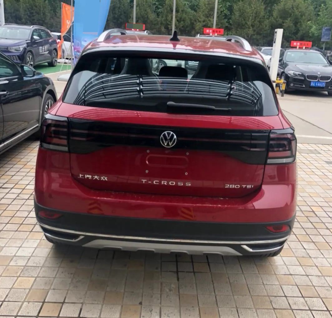 Volkswagen T-Cross 2022 car image #8