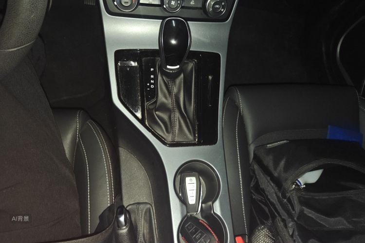 GEELY Emgrand 2021 immagine di auto #16
