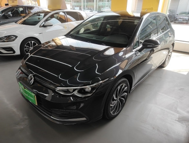 Volkswagen Golf 2021 car image 