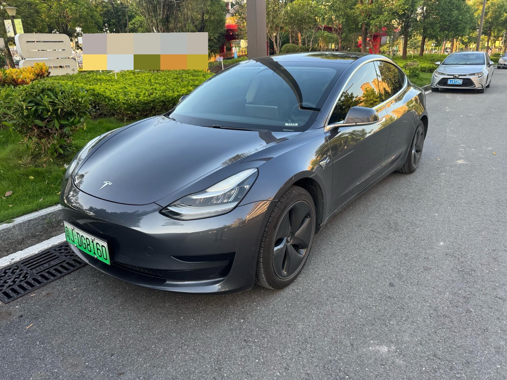 Tesla Model 3 2020 car image 