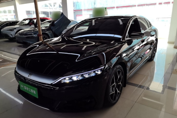 BYD Han 2023 #2 BYD Han 2023 car image #2
