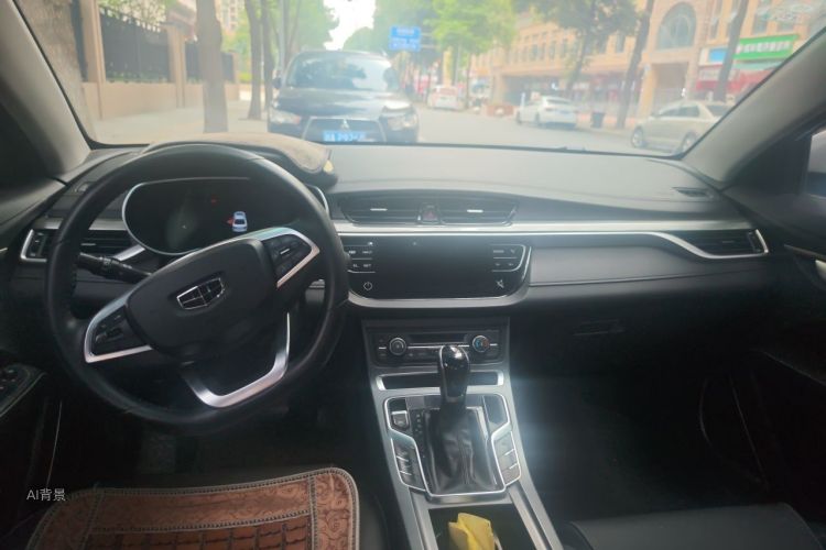 GEELY Emgrand 2019 car image #11