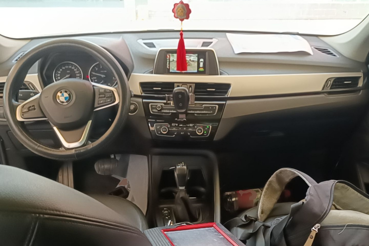 BMW X1 2017 #10 BMW X1 2017 car image #10
