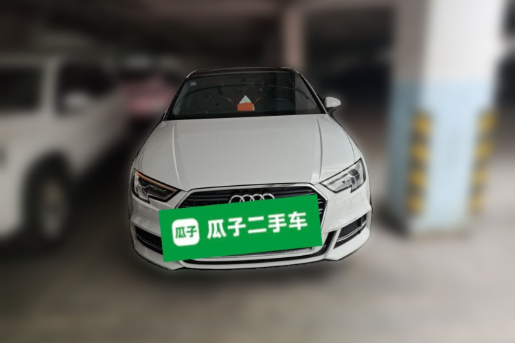 Audi A3 2017 car image #3