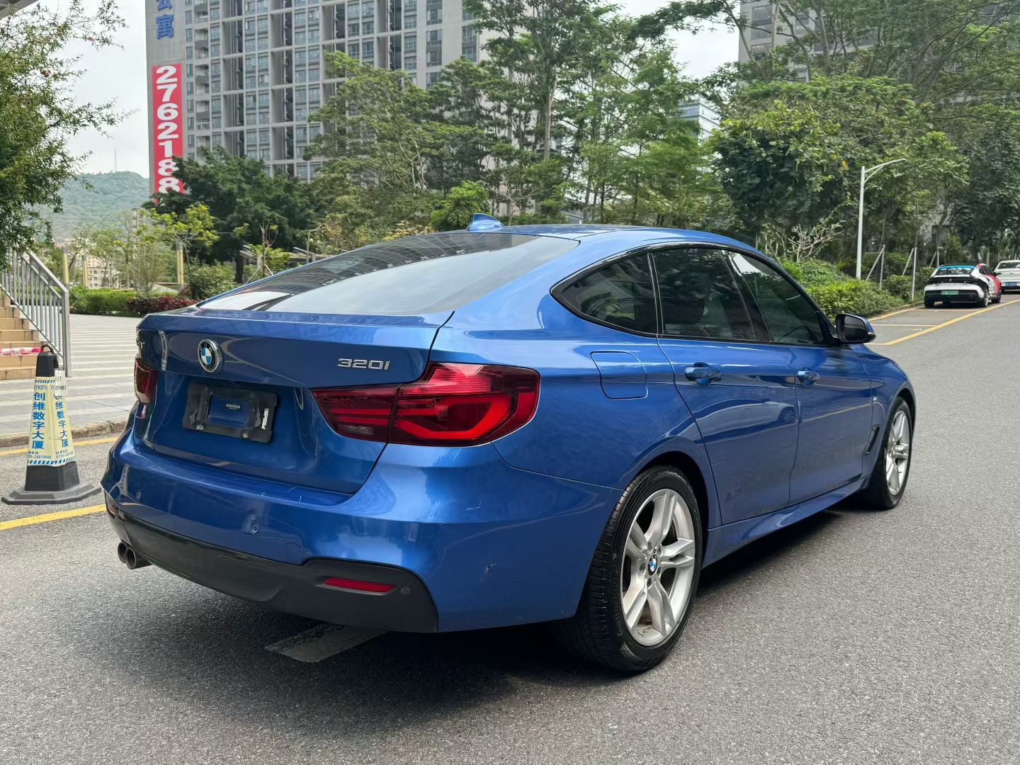 BMW 3 Series GT 2020 #10 BMW 3 Series GT 2020 car image #10