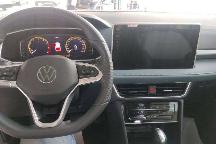 Volkswagen Tharu 2025 #21 Volkswagen Tharu 2025 immagine di auto #21