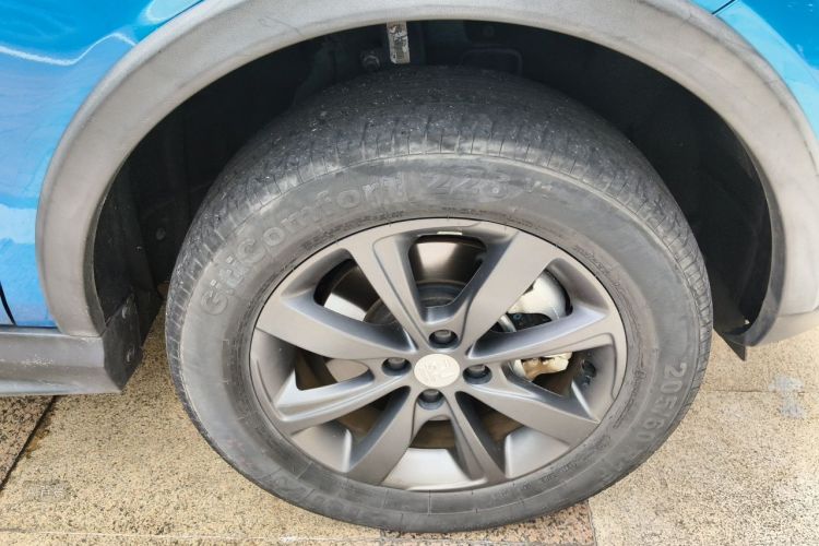 BYD Yuan New Energy 2019 car image #9