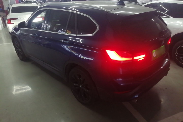 BMW X1 2019 #5 BMW X1 2019 car image #5