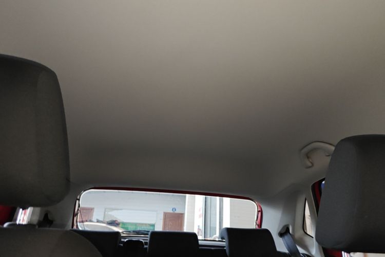 Volkswagen Polo 2018 car image #18