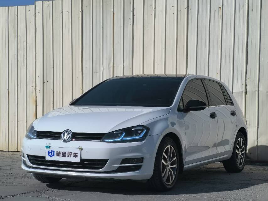 Volkswagen Golf 2018 car image 