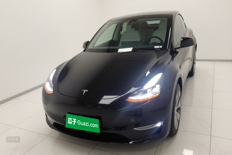 Tesla Model Y 2022 #3 Tesla Model Y 2022 car image #3
