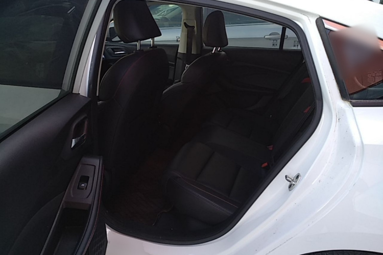 MG 5 2022 immagine di auto #17