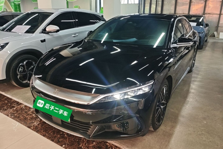 BYD Han 2024 immagine di auto #2