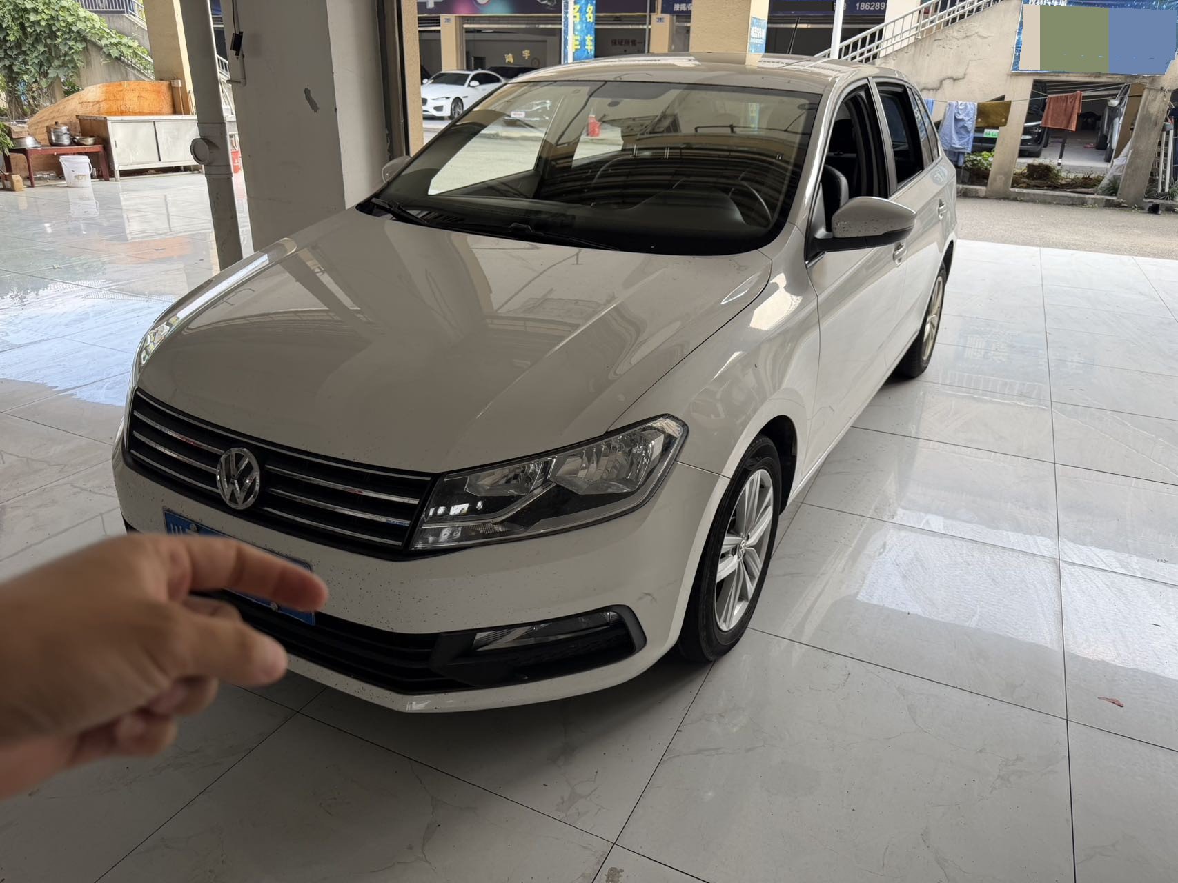 Volkswagen Santana 2015 Volkswagen Santana 2015 car image