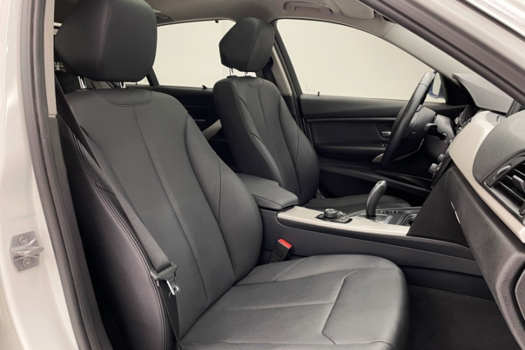 BMW 3 Series 2015 #25 BMW 3 Series 2015 car image #25