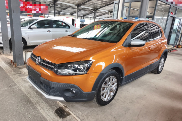 Volkswagen Polo 2017 car image #2
