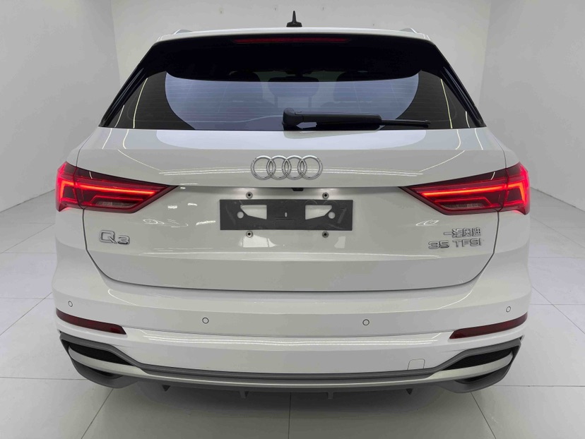Audi Q3 2023 #5 Audi Q3 2023 car image #5
