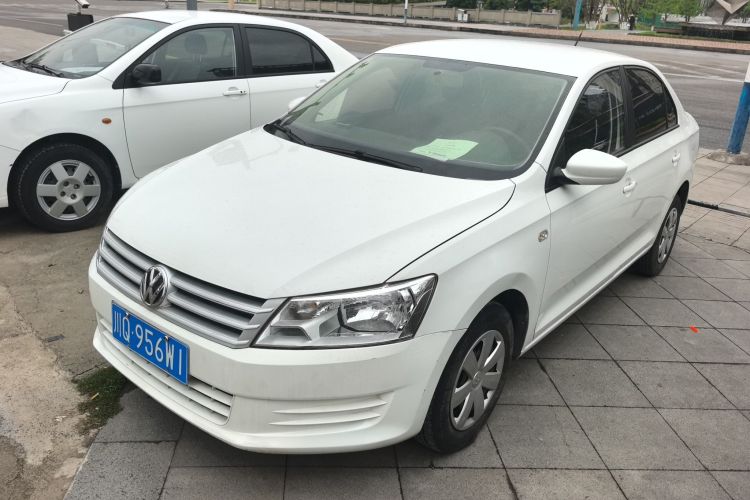 Volkswagen Santana 2019 car image #2