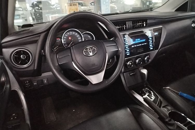 Toyota Corolla 2019 car image #11