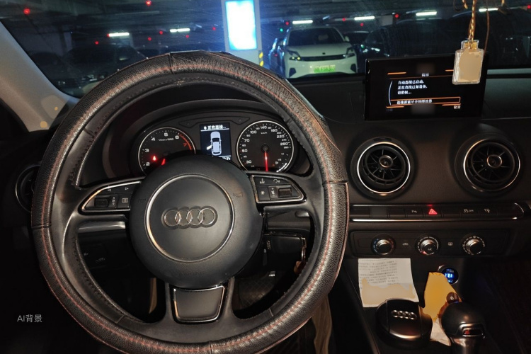 Audi A3 2015 car image #11