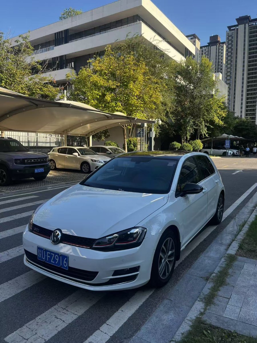 Volkswagen Golf 2017 #2 Volkswagen Golf 2017 صورة سيارة #2