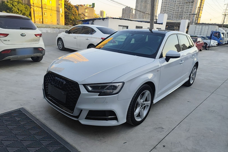 Audi A3 2019 #2 Audi A3 2019 car image #2