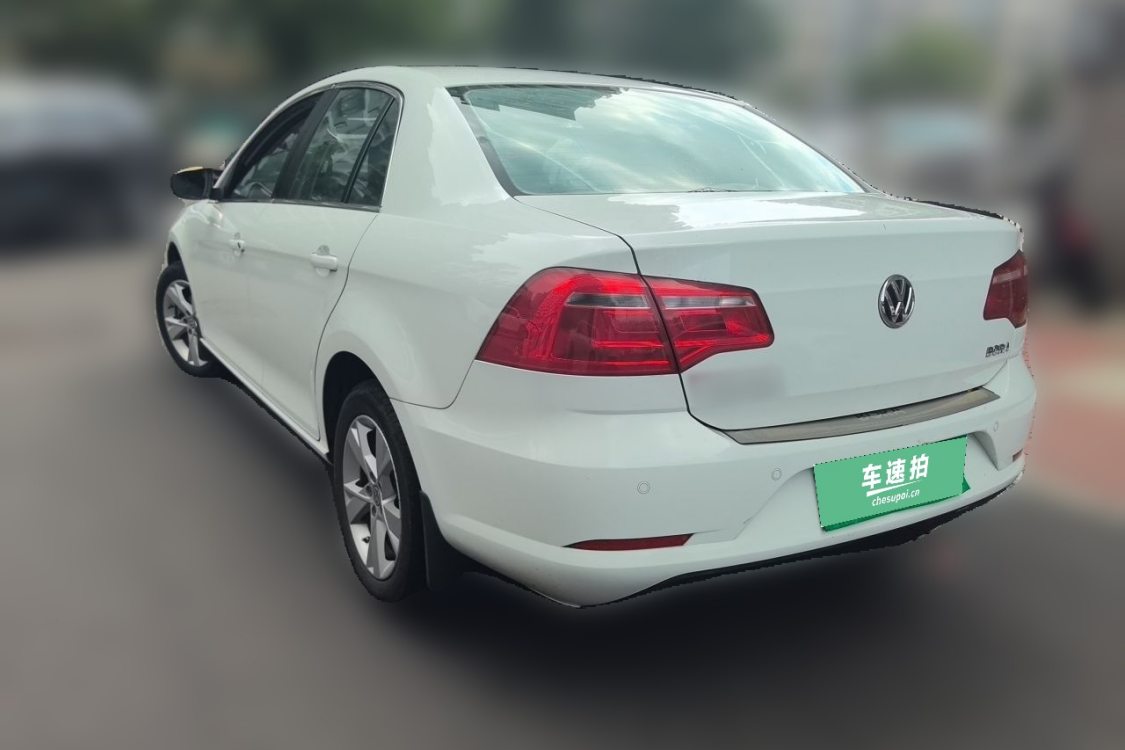 Volkswagen Bora 2015 #3 Volkswagen Bora 2015 изображение автомобиля #3