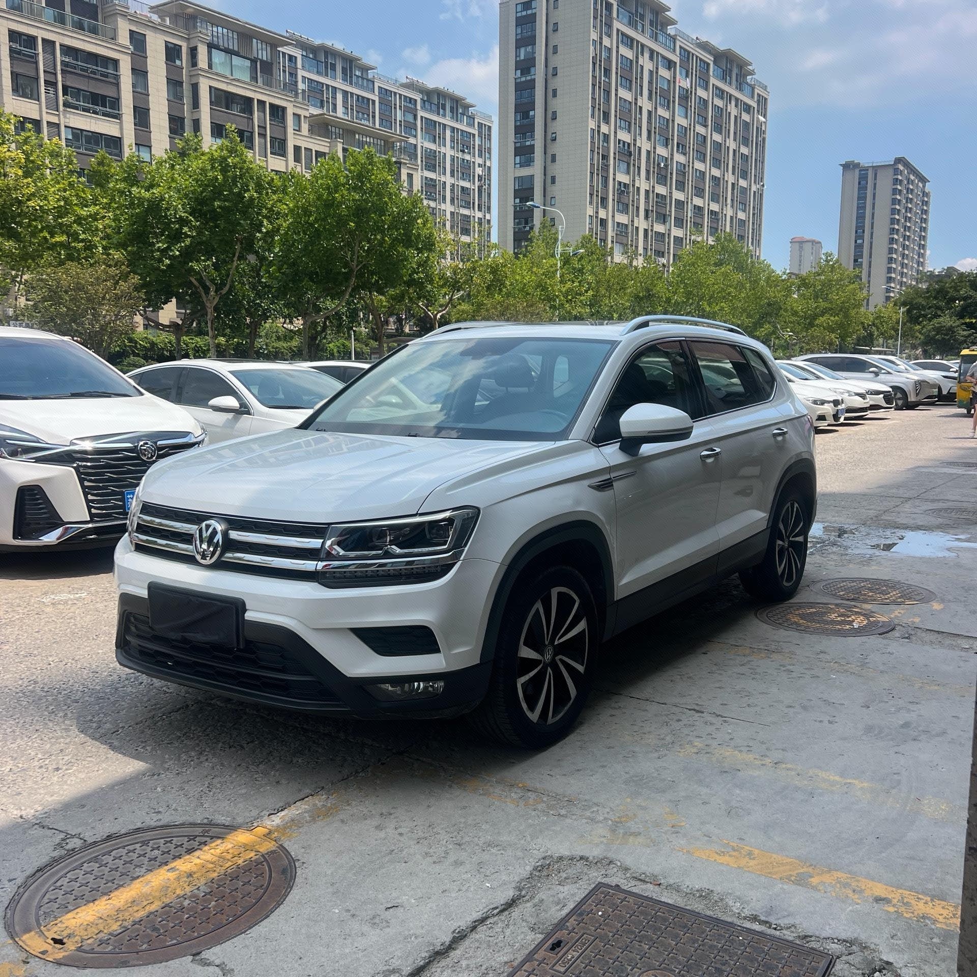 2019 2019 car image